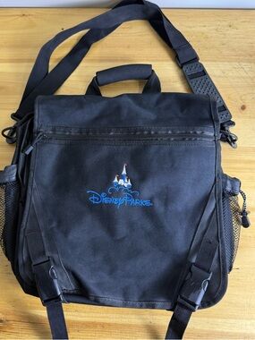 Disney Parks Leed's Embroidered Messenger Style Work Bag Laptop Black Large